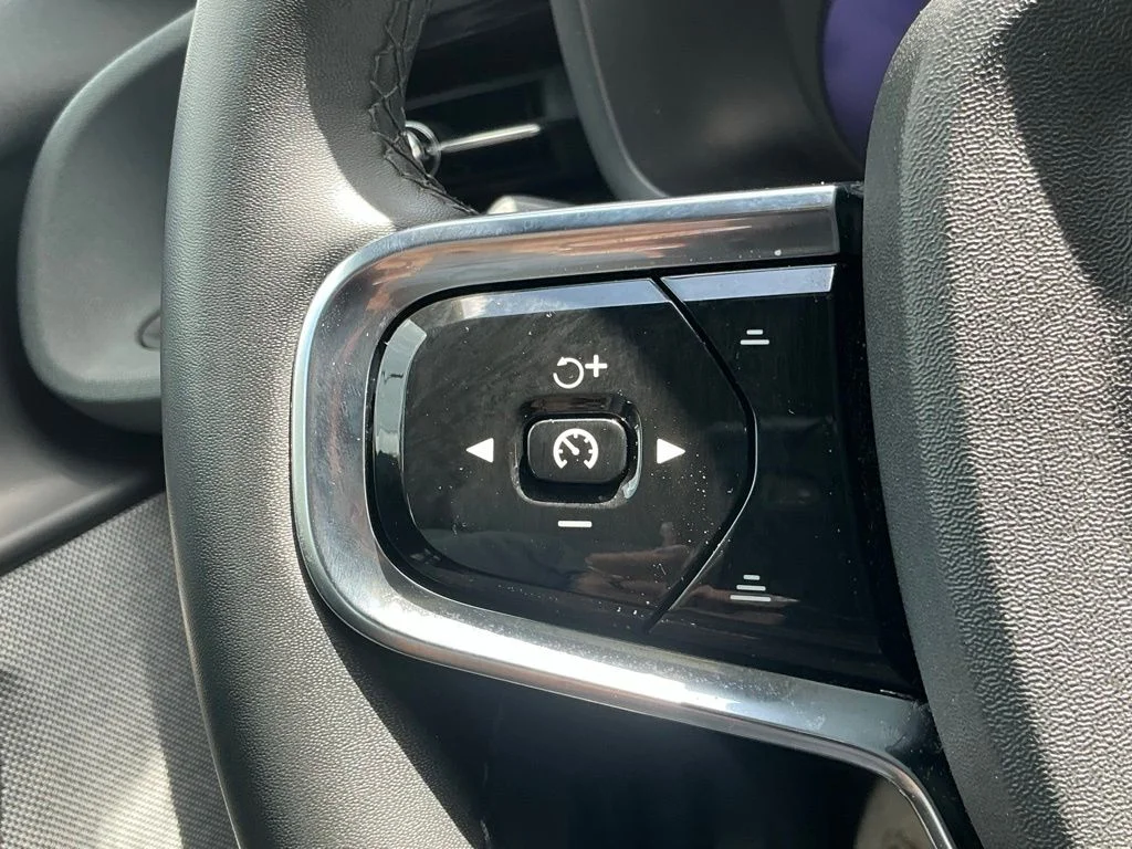 Used 2023  Polestar Long Range Dual Motor image 23