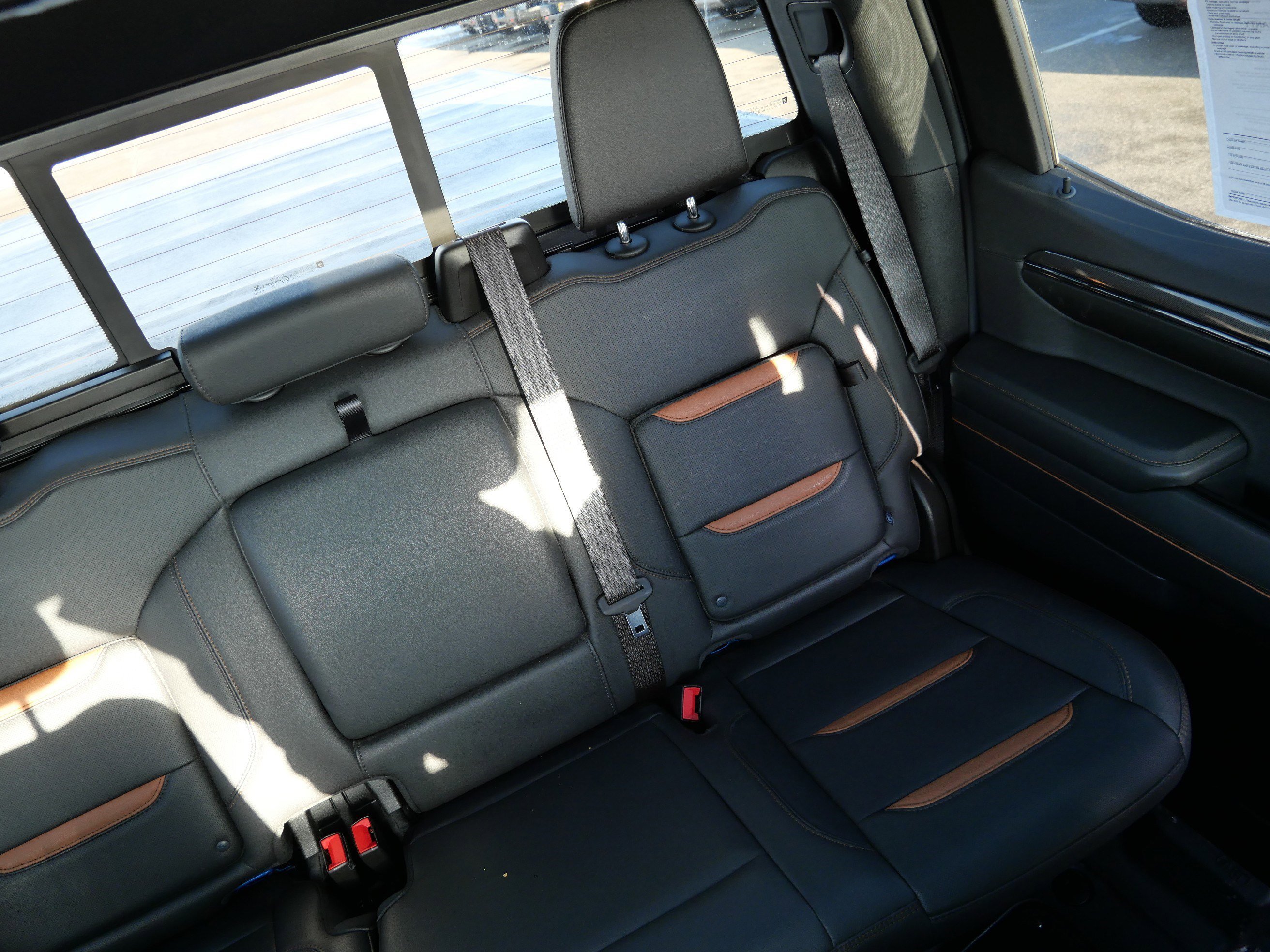 2023 GMC Sierra 1500 AT4 - Photo 14