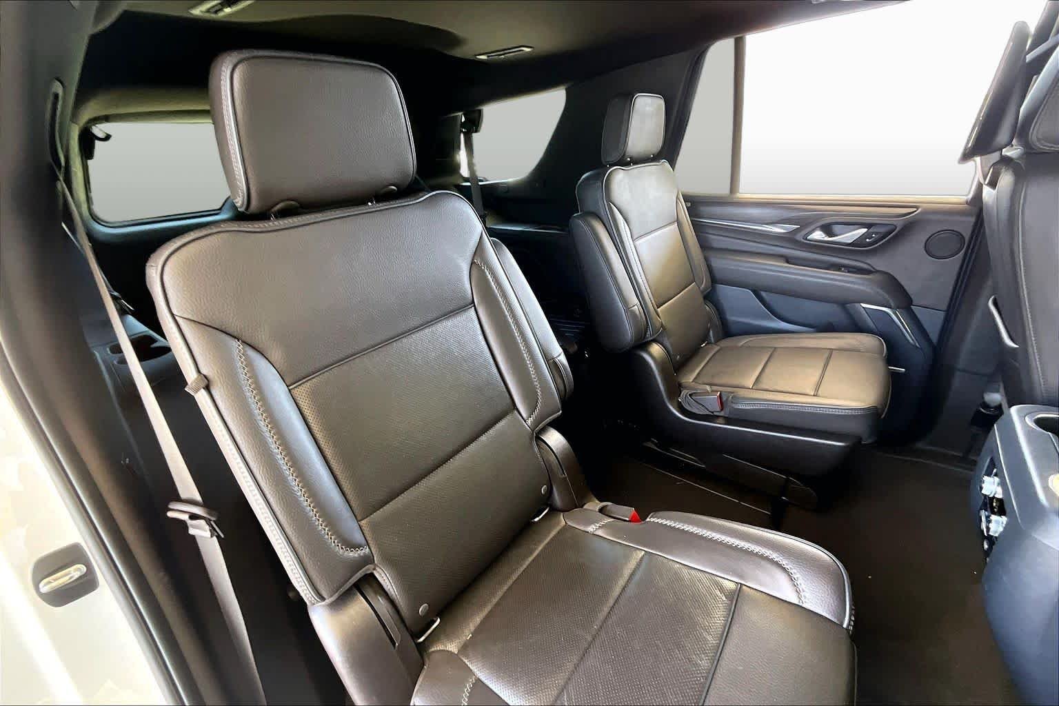 Used 2021 Summit White GMC Denali image 18