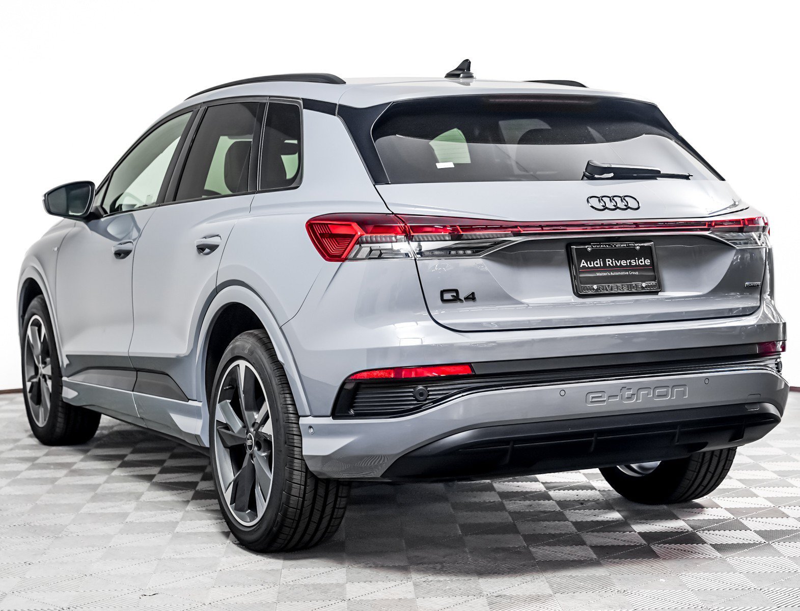 Used 2023 Pebble Gray Audi Prestige image 2