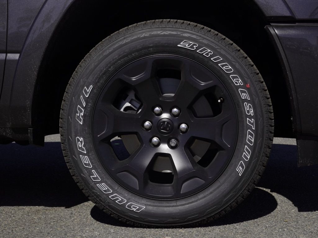 New 2026 Granite Crystal Metallic Clear-Coat Exterior Paint RAM Big Horn/Lone Star image 9