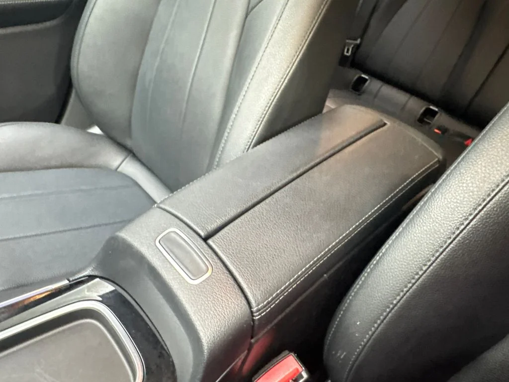 Used 2025 White Mercedes-Benz GLA 250 image 65