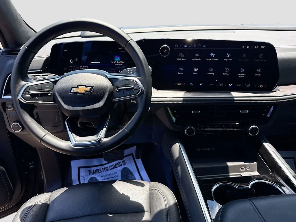 Used 2025 Gray Chevrolet LT image 25