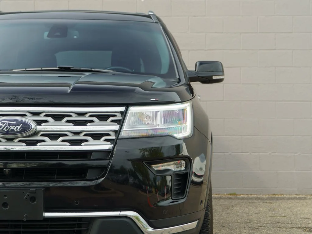 Used 2018 Shadow Black Ford Limited image 11