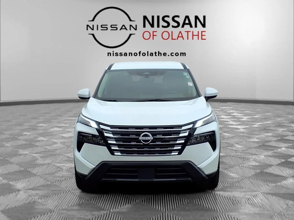 Used 2026 White Nissan SV image 30