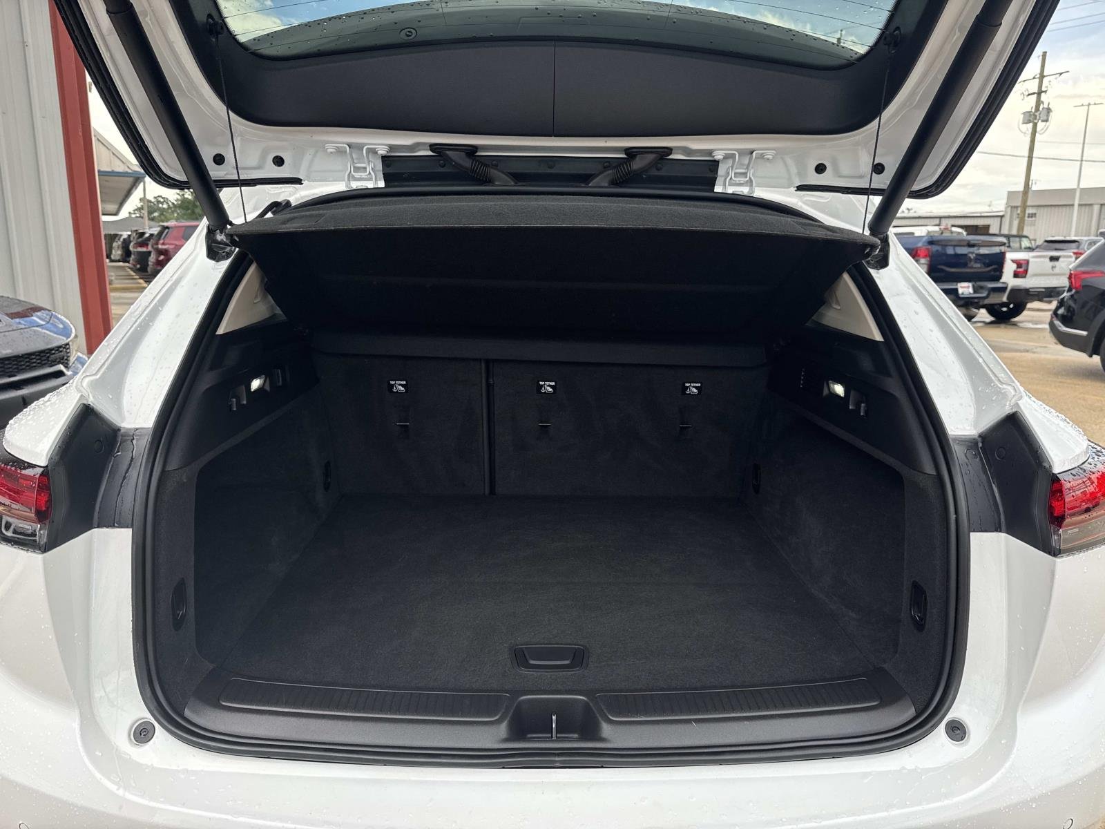 2022 Buick Envision Essence - Photo 8