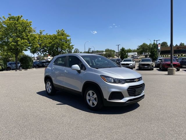 Used 2018 Silver Chevrolet LS image 7