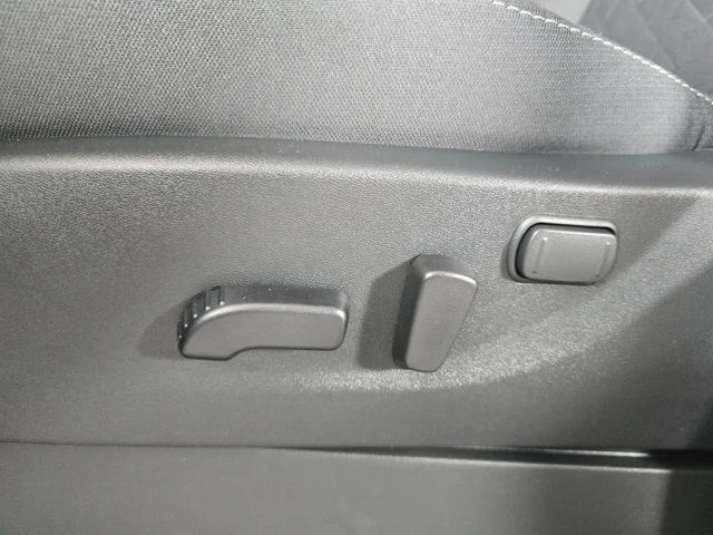 2026 Nissan Frontier SV - Photo 18