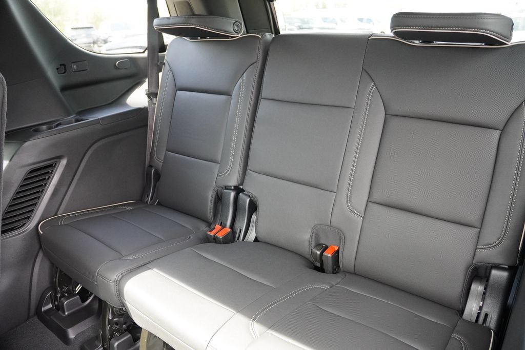 New 2026 Sterling Gray Metallic Chevrolet Premier image 13