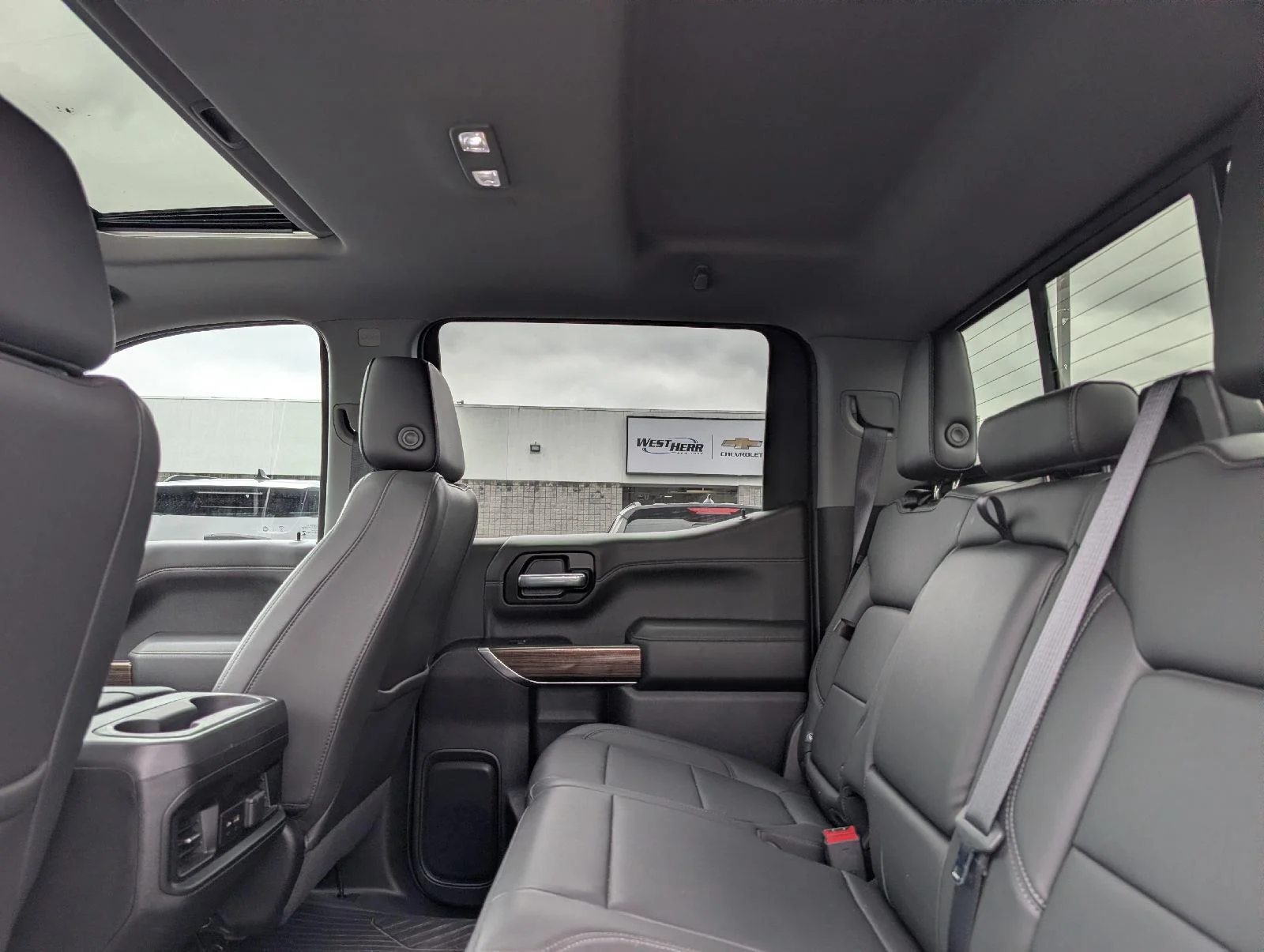 Used 2021 Shadow Gray Metallic Chevrolet RST image 11