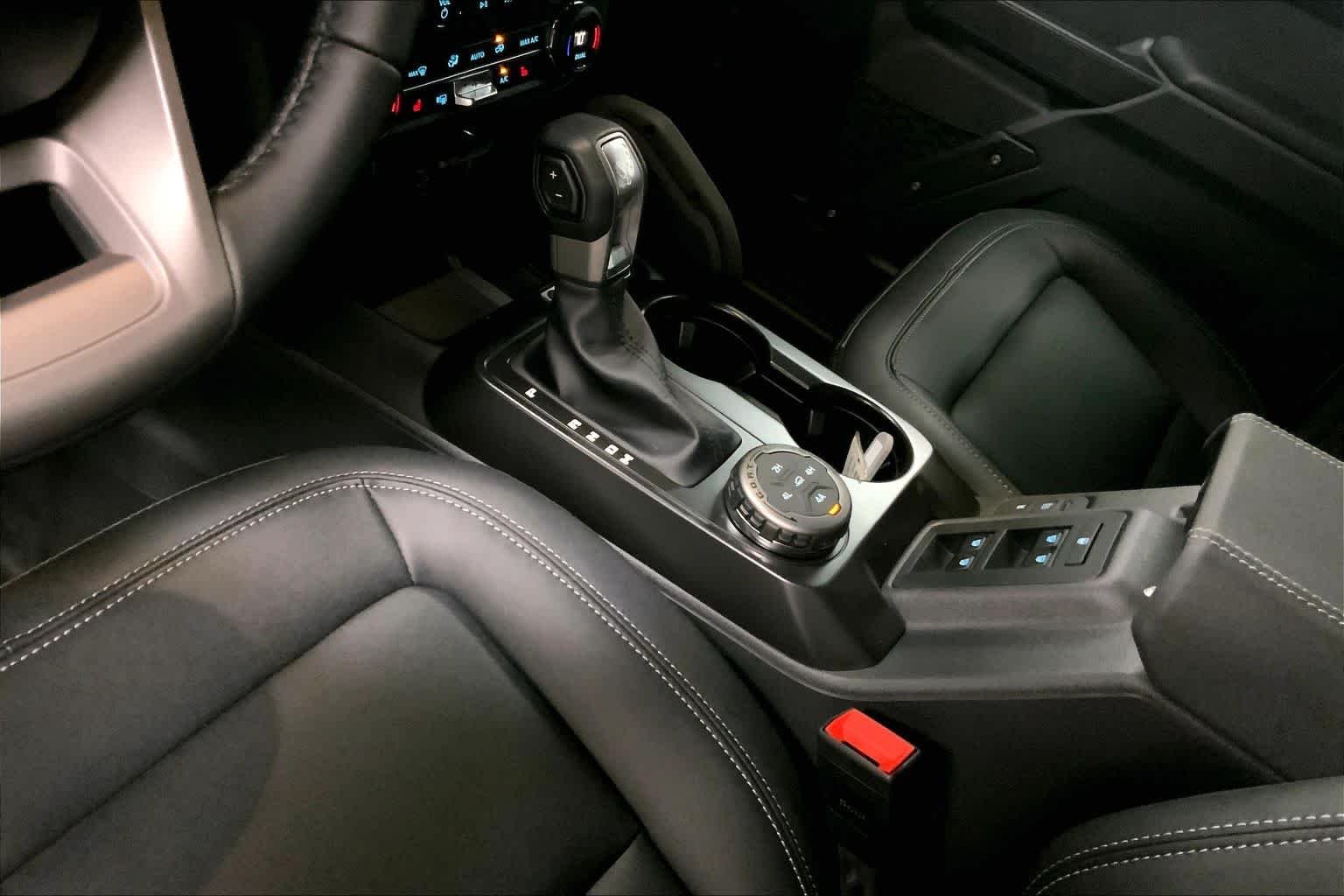 New 2026 Avalanche Gray Ford Badlands® image 6