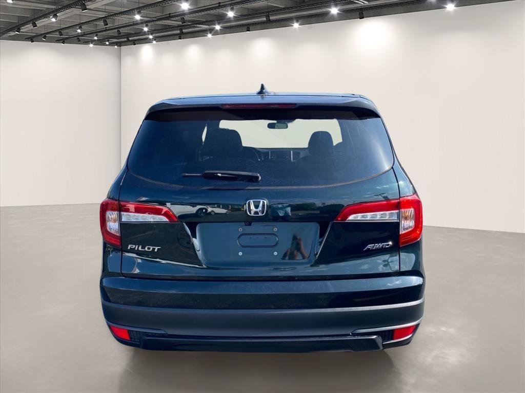 Used 2019 Black Forest Pearl Honda LX image 6