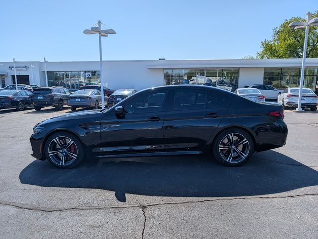 2023 BMW M5 -'s photo