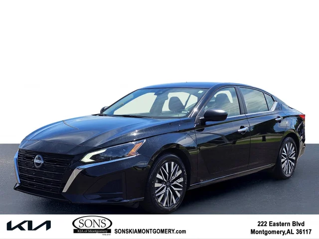 2025 Nissan Altima SV