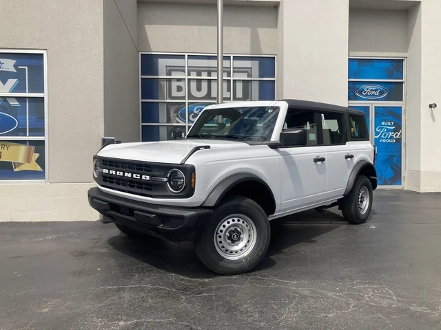 2026 Ford Bronco Base