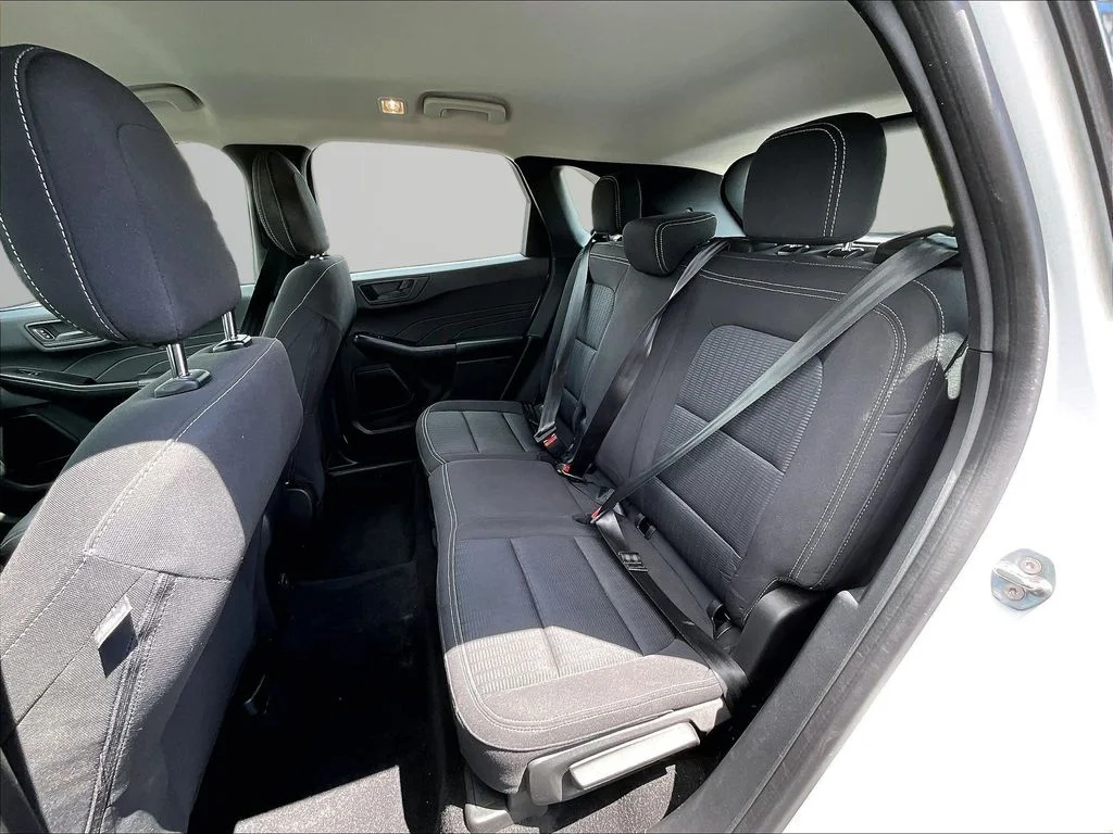 Used 2023 White Ford Base image 24