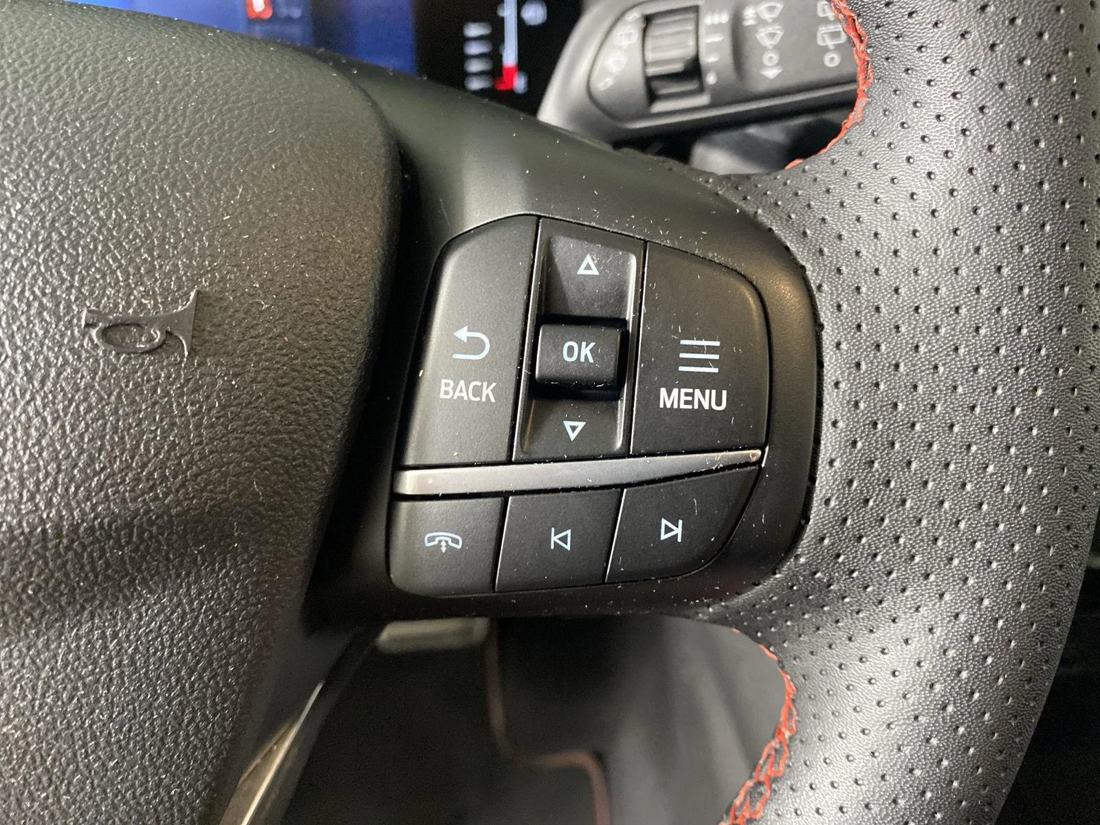 Used 2023 Carbonized Gray Ford ST-Line image 26
