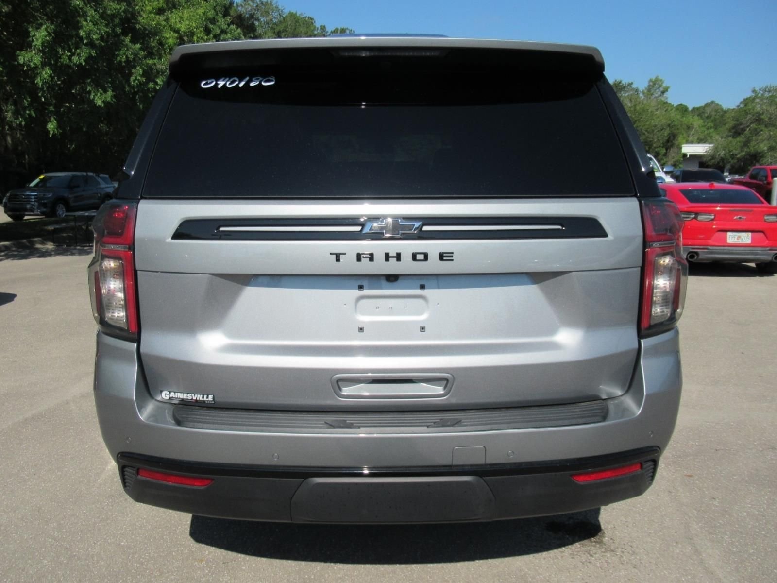 Used 2024 Gray Chevrolet Z71 image 6