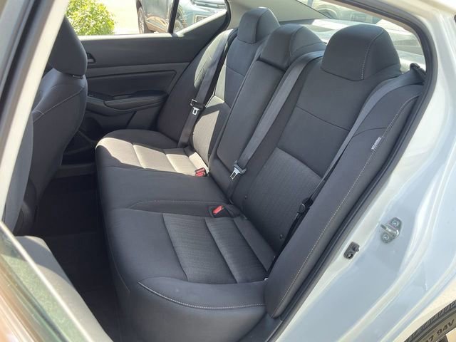 2025 Nissan Altima SV - Photo 21