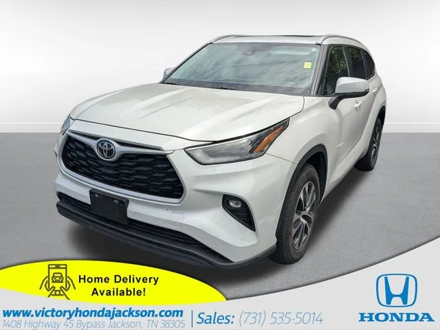 2023 Toyota Highlander XLE
