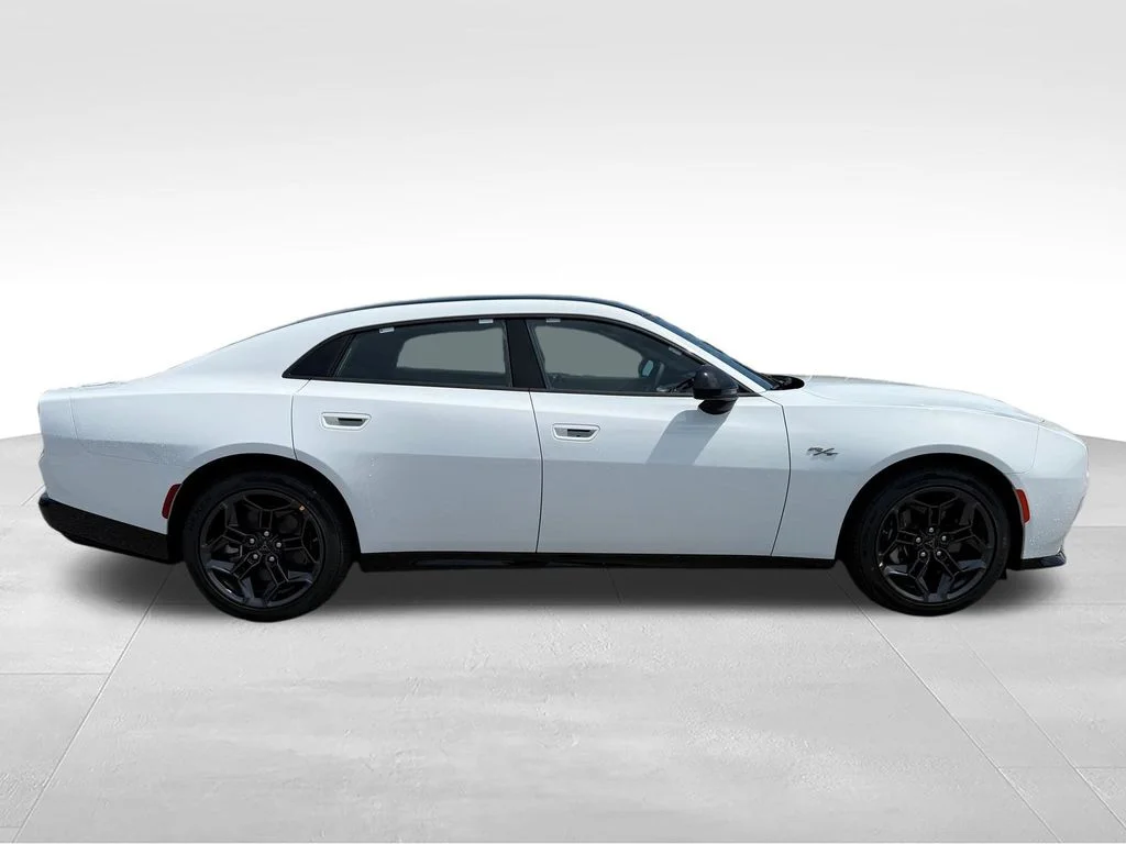 2026 Dodge Charger R/T - Photo 30