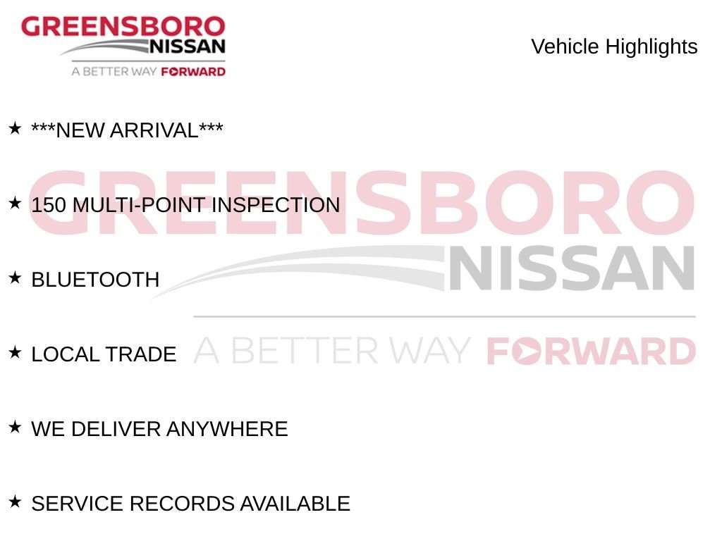Used 2015  Mitsubishi ES image 2