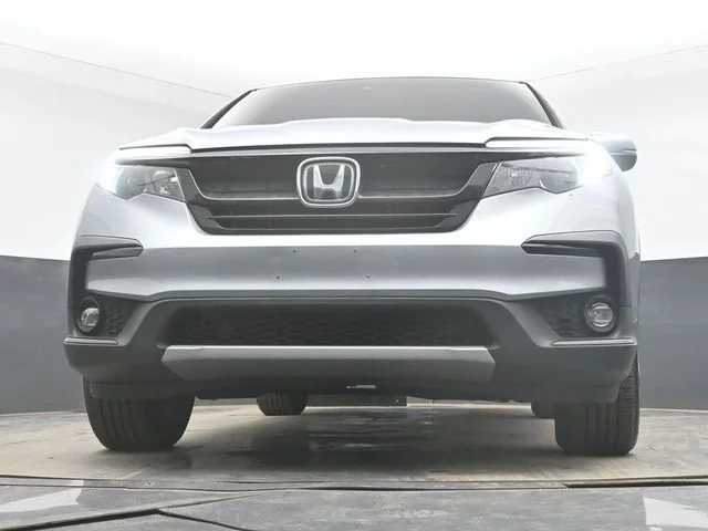 Used 2021 Silver Honda EX-L image 46