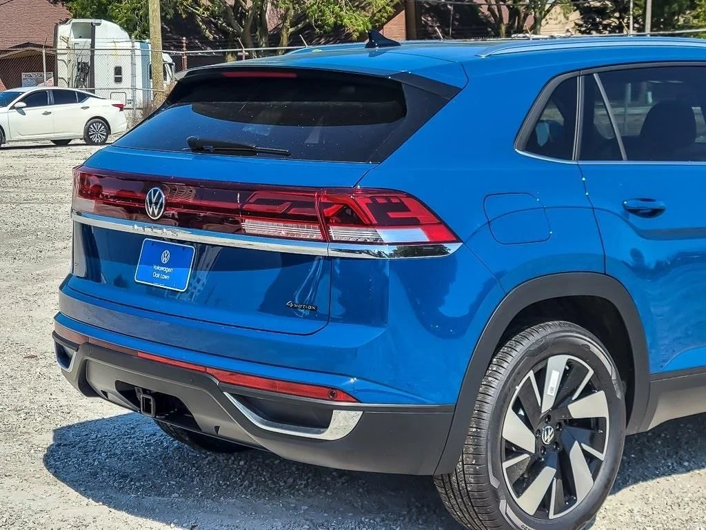 2026 Volkswagen Atlas Cross Sport SE w/Tech - Photo 7