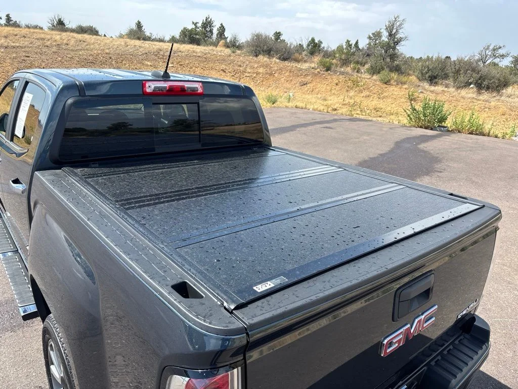 Used 2020 Blue GMC Denali image 15