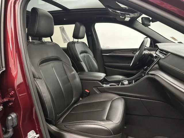 Used 2024 Red Jeep Limited image 29