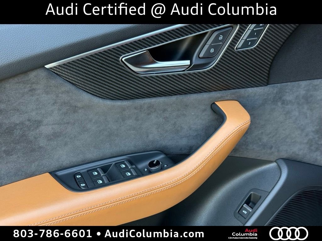 Used 2022  Audi 4.0T image 22