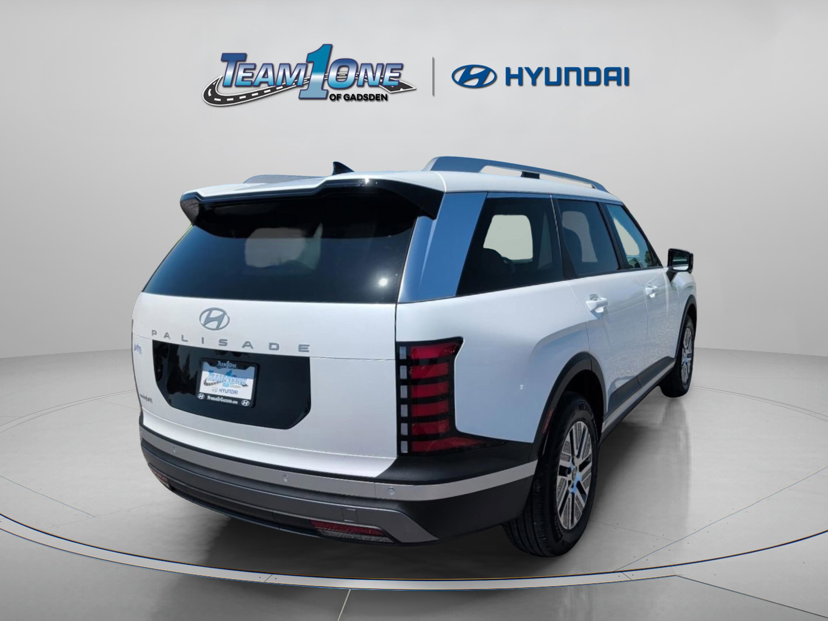 New 2026 Creamy White Pearl Hyundai Blue SEL 8P image 8