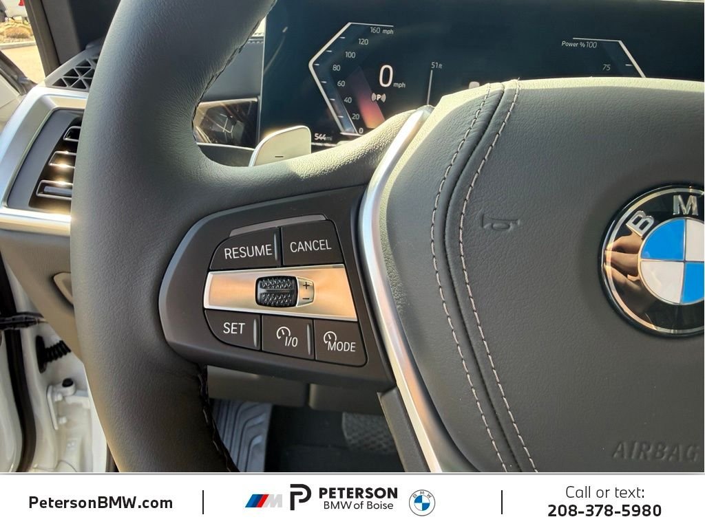 New 2026 Mineral White Metallic BMW xDrive40i image 32