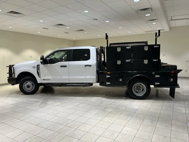 Used 2024 Oxford White Ford XL image 2