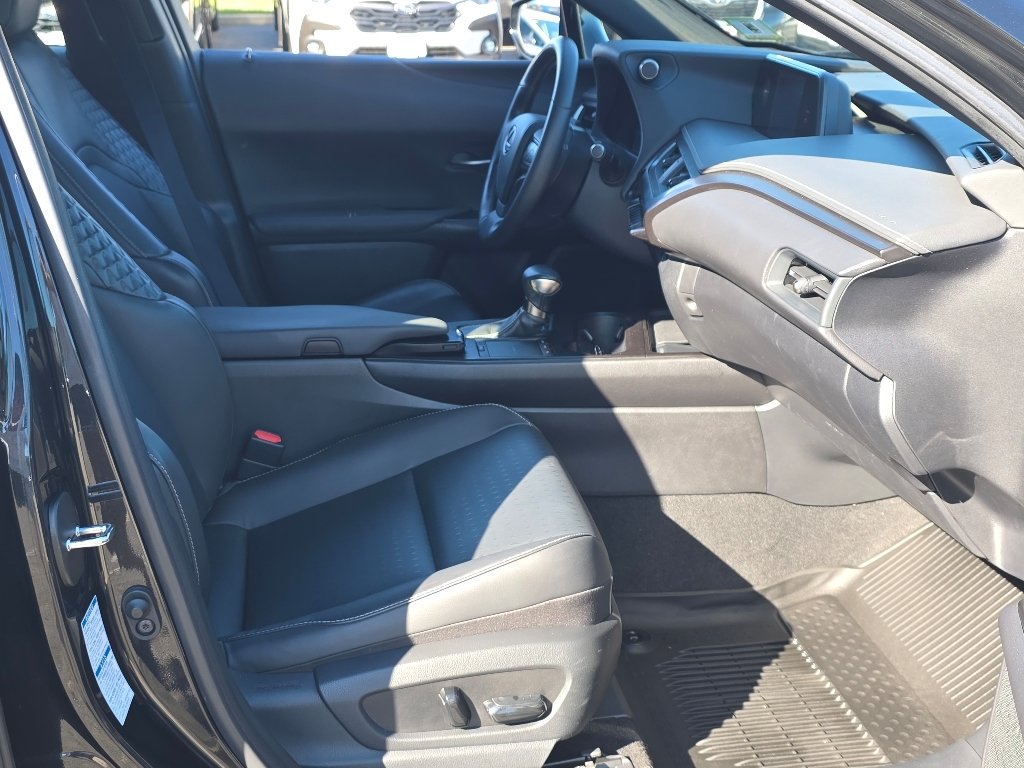 Used 2020 Caviar Lexus 250h Base image 21