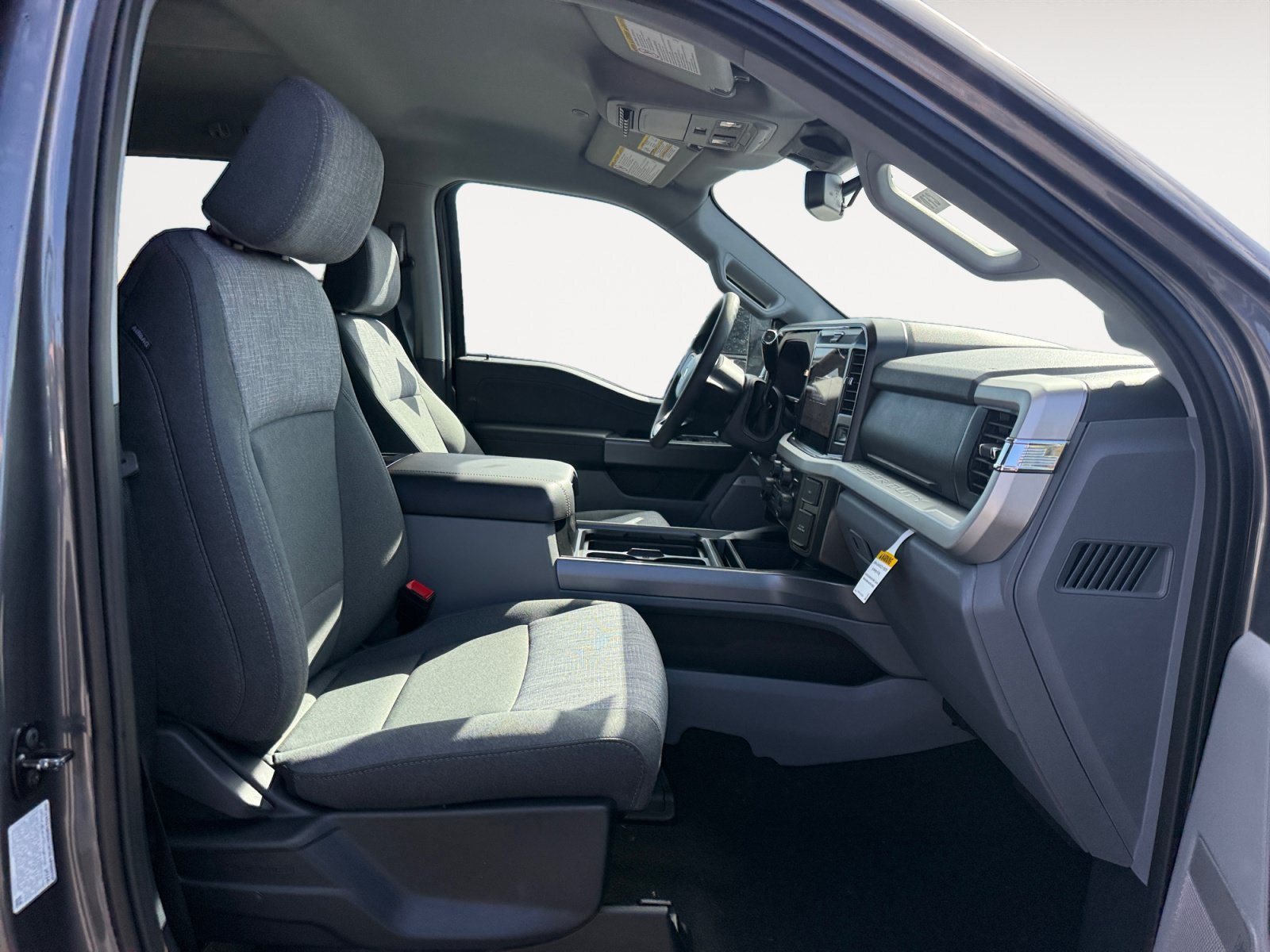 New 2027 Carbonized Gray Metallic Ford F-250® XLT image 19
