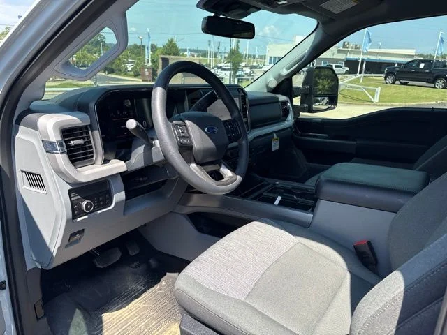 Used 2026 White Ford XLT image 7