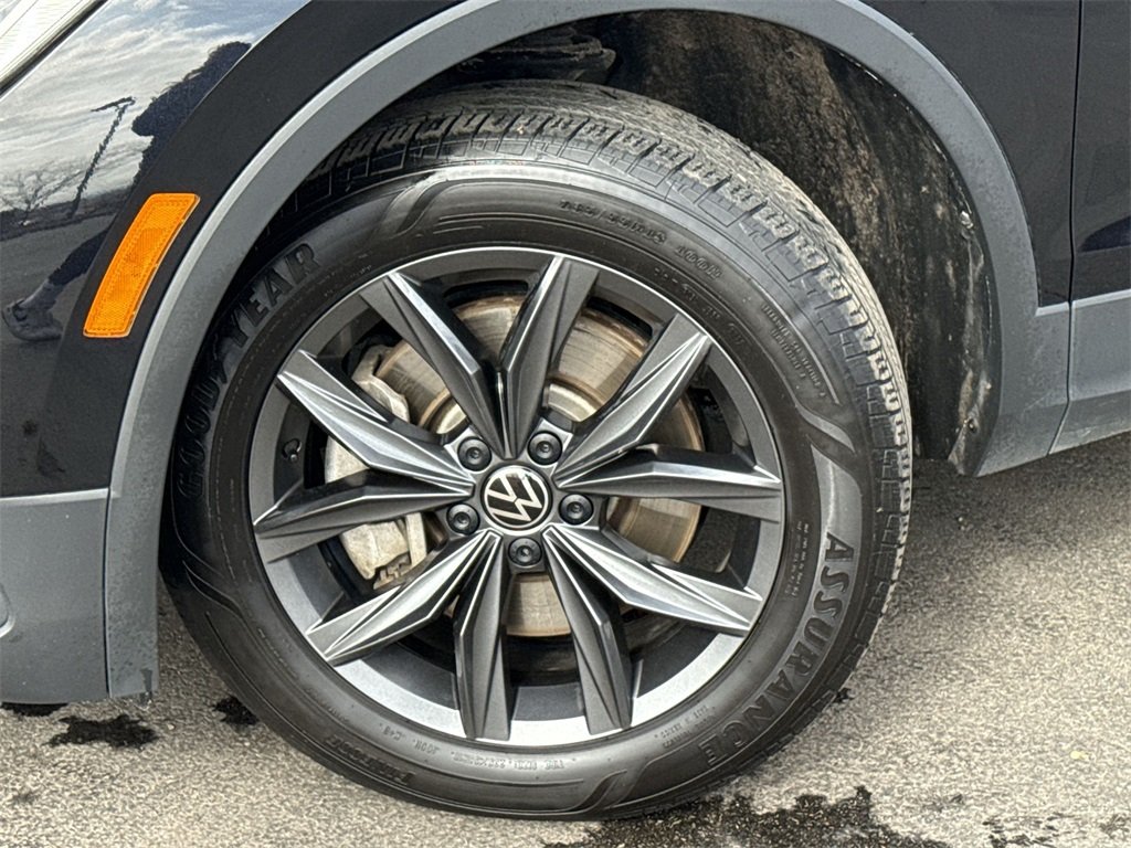 2022 VOLKSWAGEN TIGUAN - Image 9