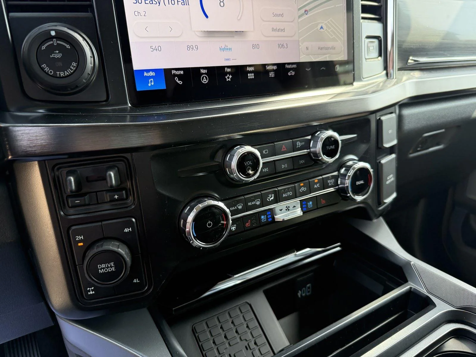New 2026 Agate Black Metallic Ford F-250® Lariat® image 24