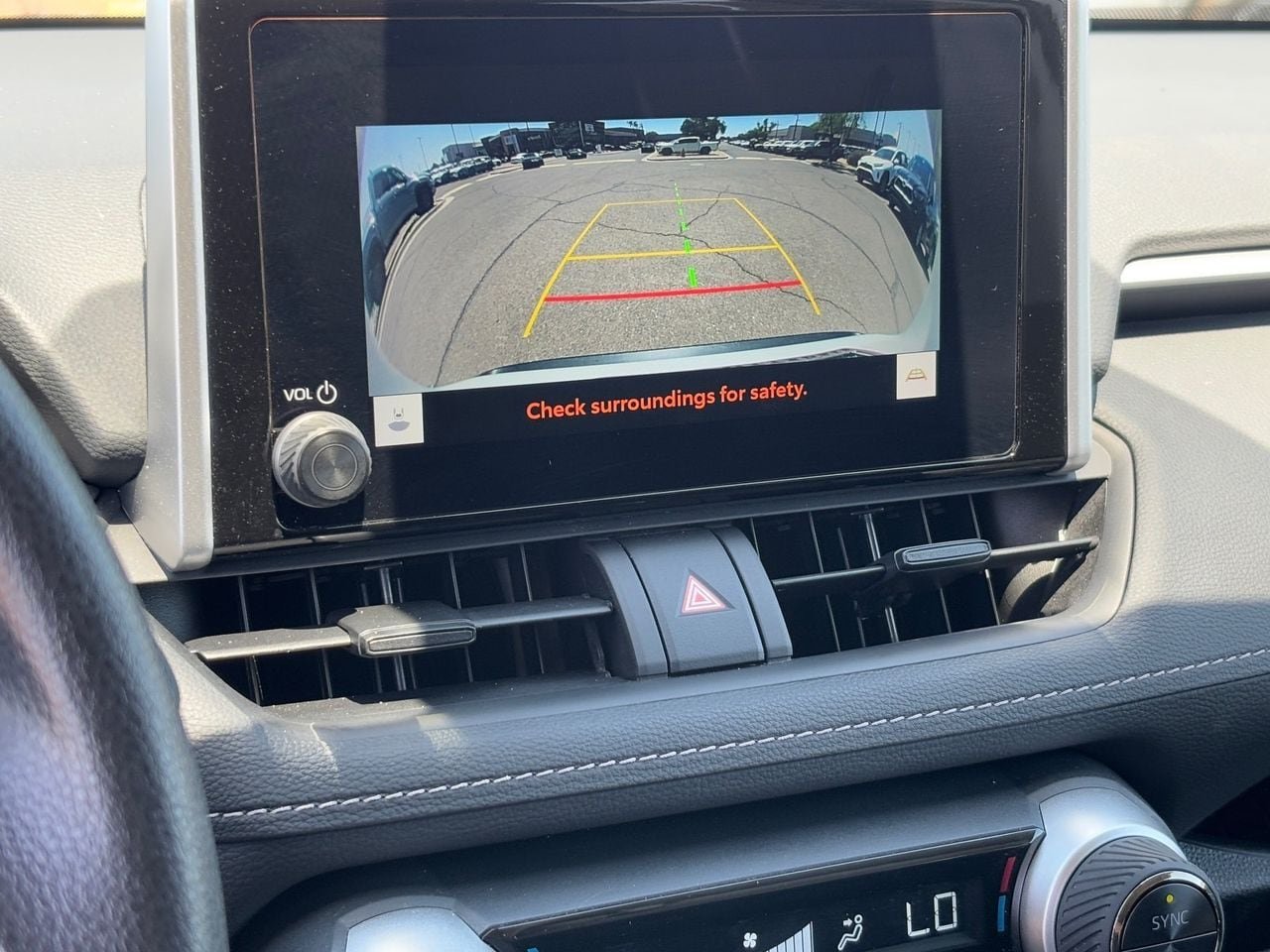 2025 Toyota RAV4 LE - Photo 26