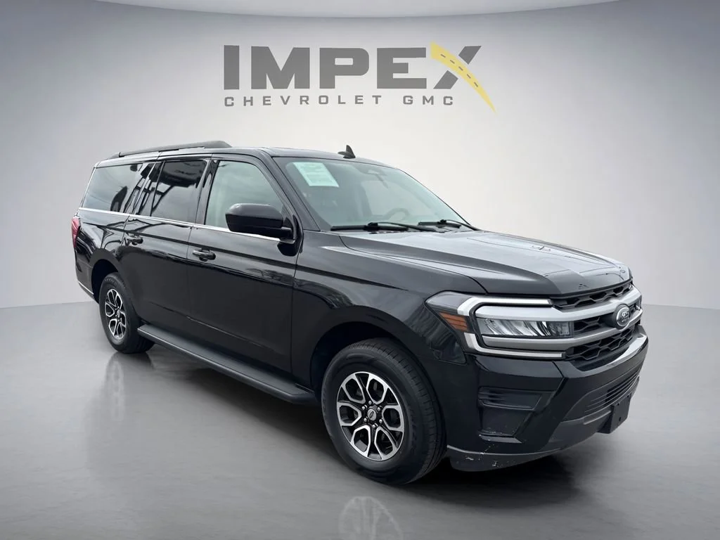 Used 2024 Black Ford XLT image 7
