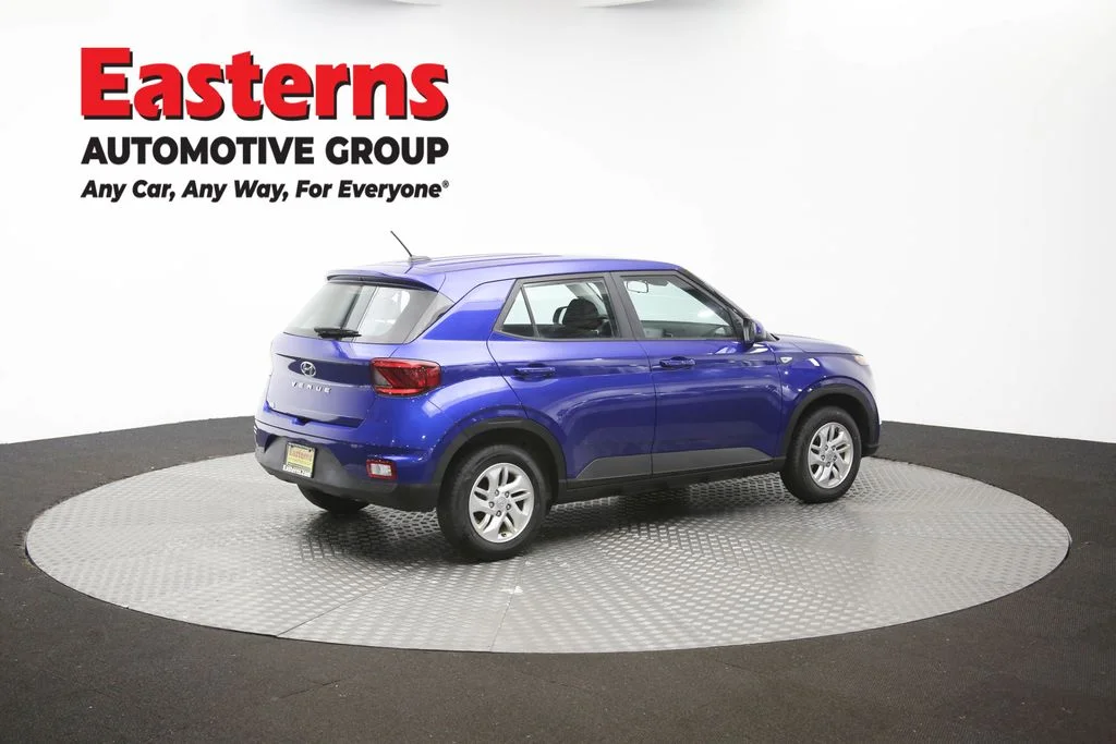 Used 2023 Blue Hyundai SE image 42