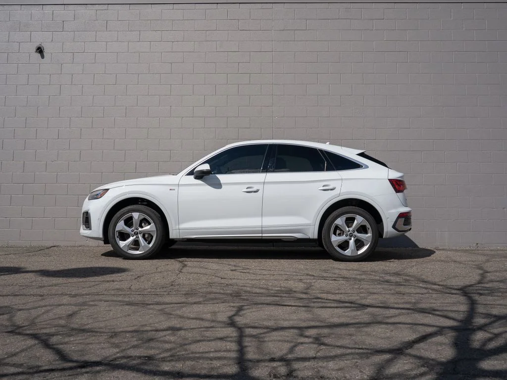 Used 2023  Audi  image 2