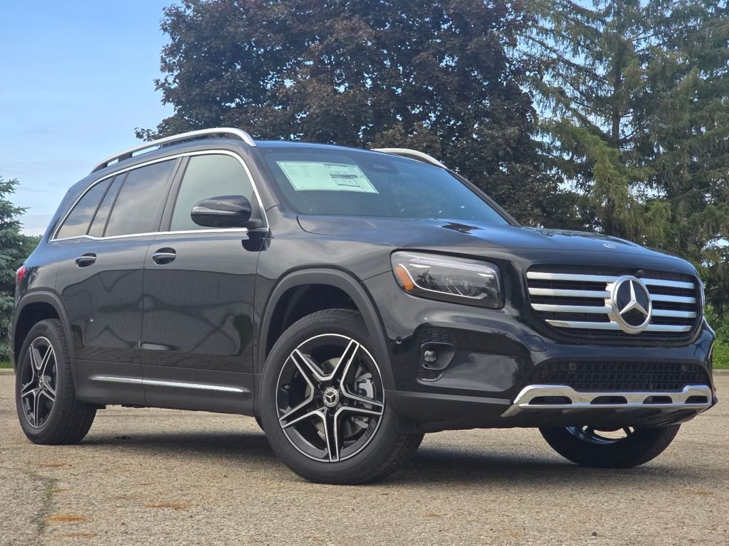 New 2026 Cosmos Black Metallic Mercedes-Benz GLB 250 image 2