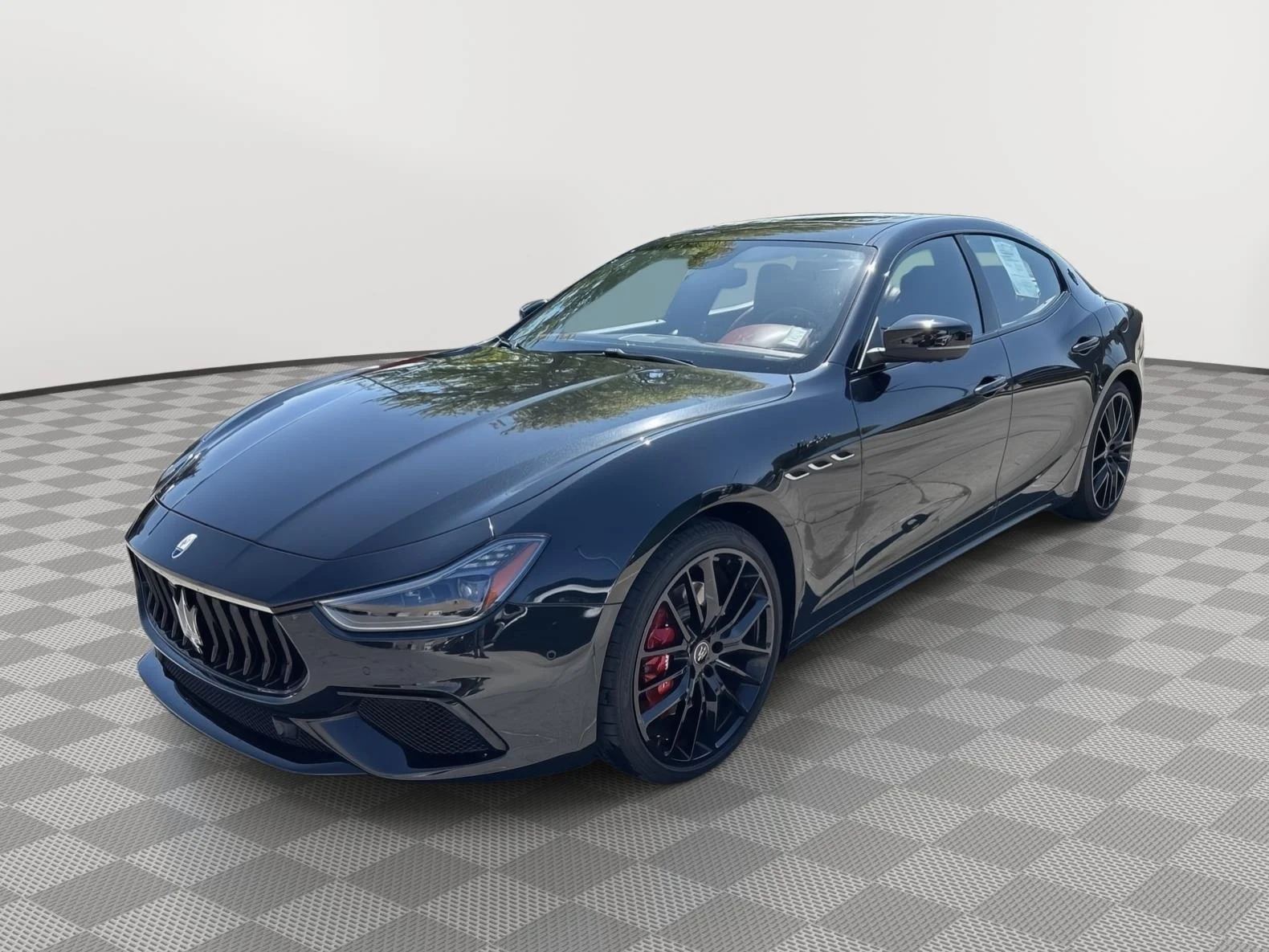 Used 2022 Nero Ribelle Metallic Maserati Modena Q4 image 7