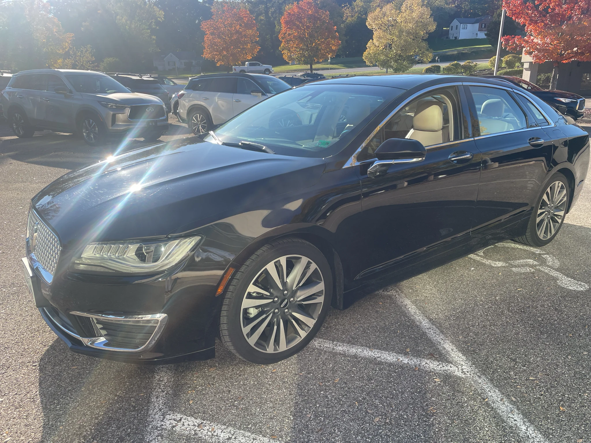 Used 2017 Black Velvet Lincoln Reserve image 6