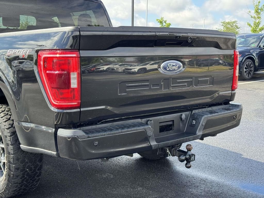 Used 2021 Black Ford XLT image 11