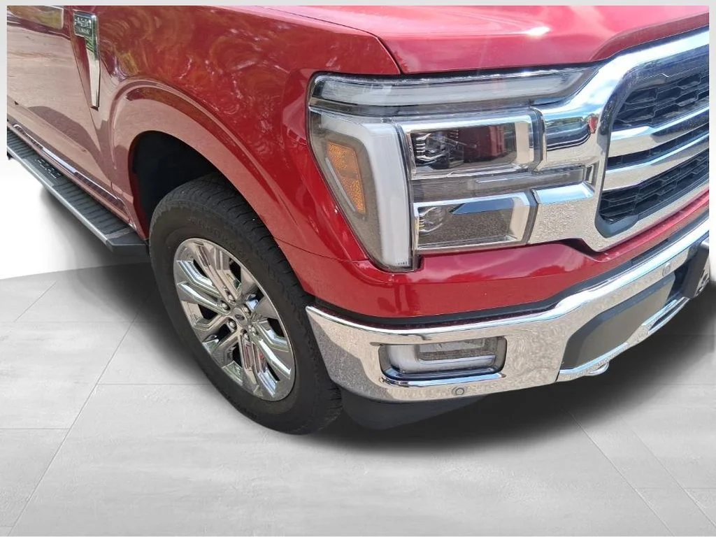 Used 2024 Red Ford Lariat image 15