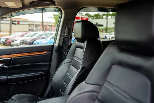 Used 2018 Black Honda Touring image 32