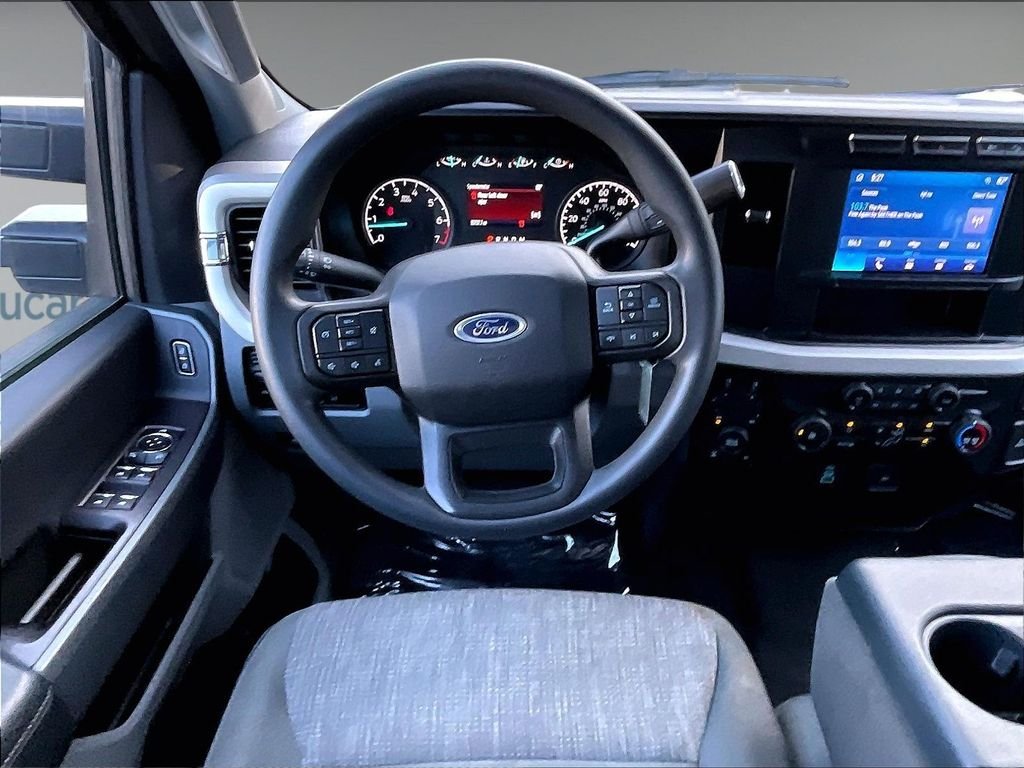 Used 2023 Carbonized Gray Metallic Ford XLT FX4 CrewCab image 17